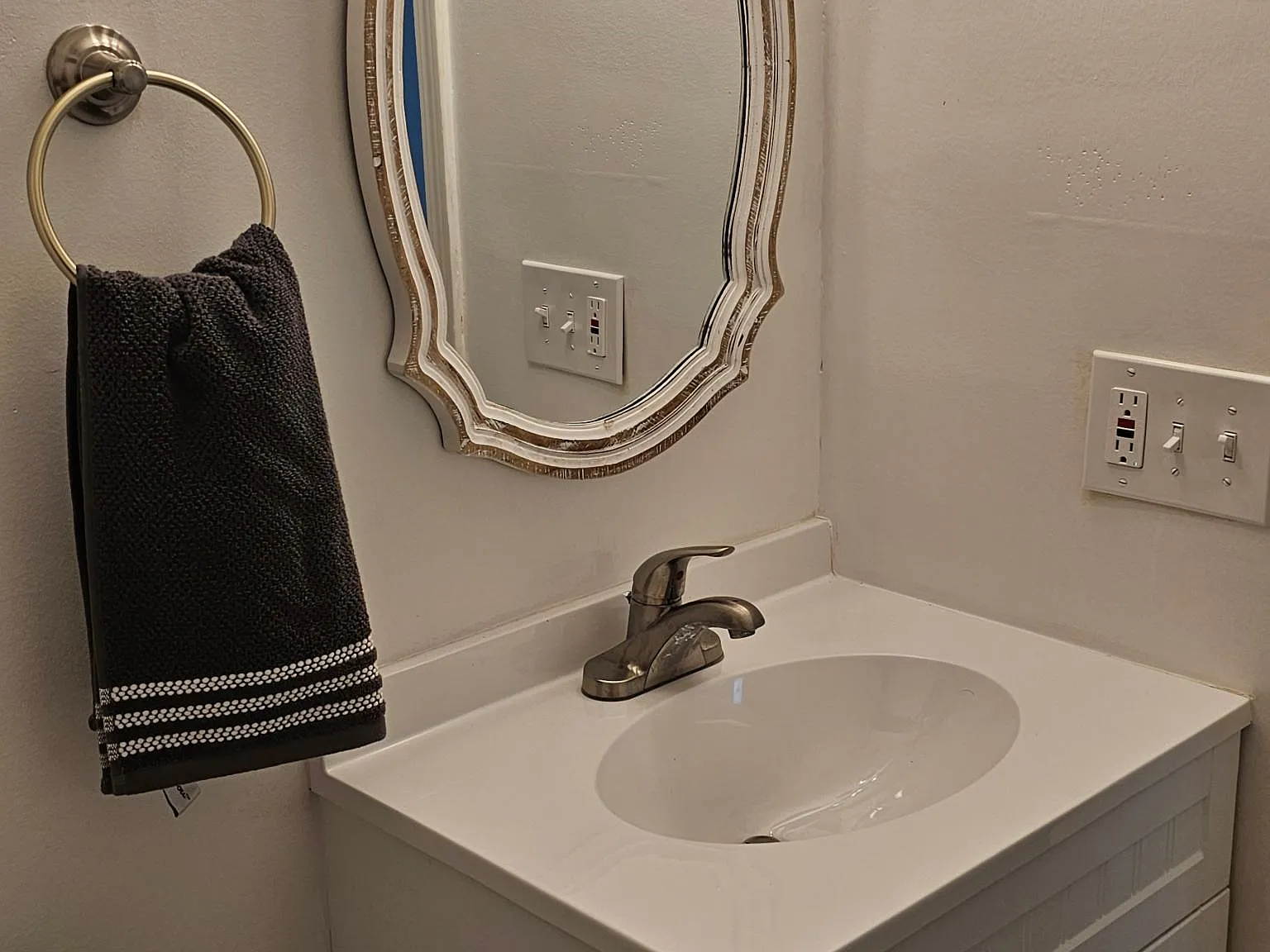 1 bed, 732 sqft, $975 — Photo 3