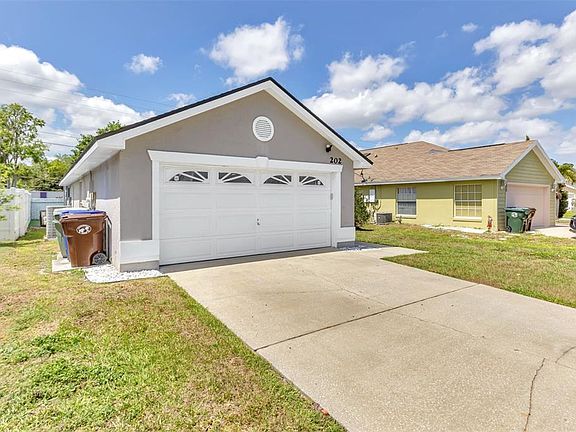 3rd image of 202 BAY MEADOW DRIVE