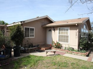 8600 Hierba Rd, Agua Dulce, CA 91390