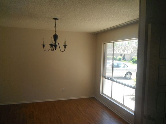 3rd image of 9116 Village 9
