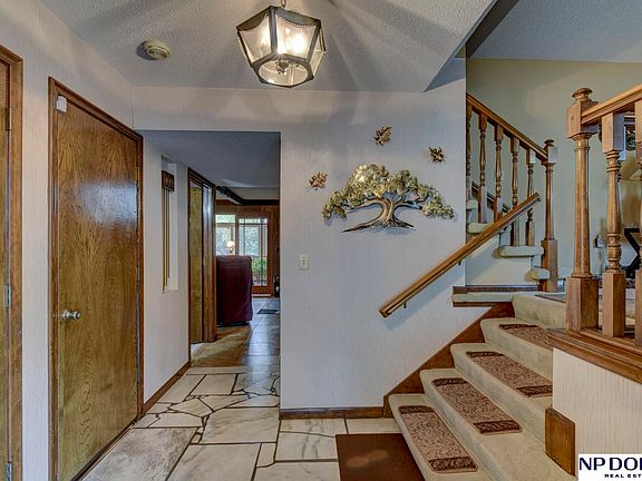 3rd image of 14705 Harvey Oaks Ave
