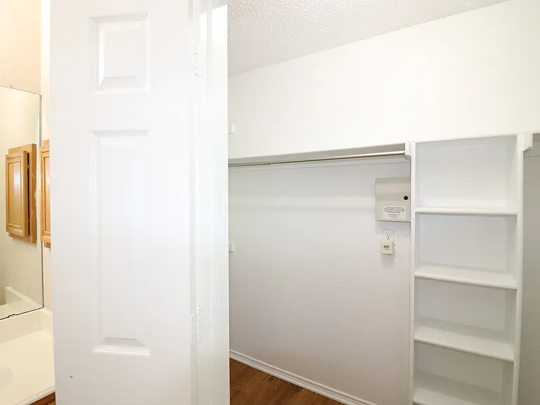 3711 Sycamore Ln — Photo 13