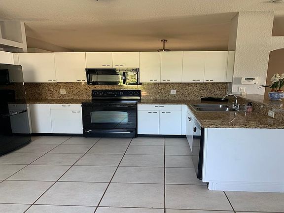 4th image of 315 Via Bianca Dr