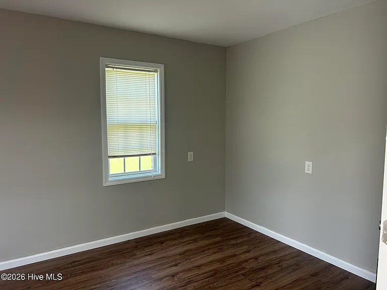 212 W Woodbine Ter — Photo 33