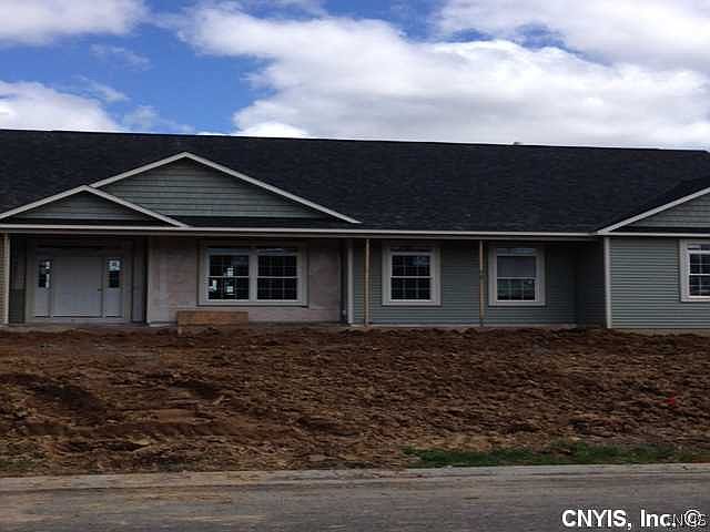 1st image of LOT 29 Newbury Woods