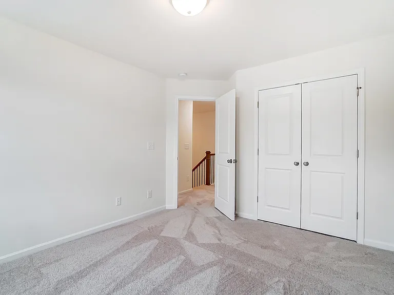 3929 Rothwood Ln — Photo 8