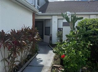 103 Lakepointe Cir, Kissimmee, FL 34743