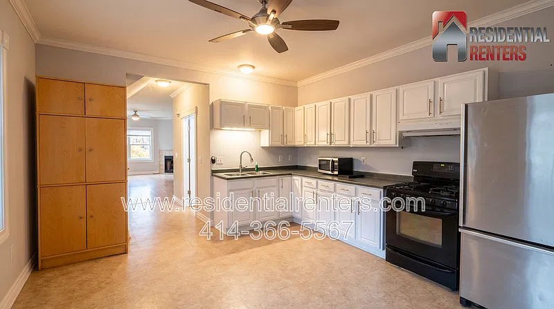 2 bed, 1.0 bath, 1000 sqft, $1,575 — Photo 3