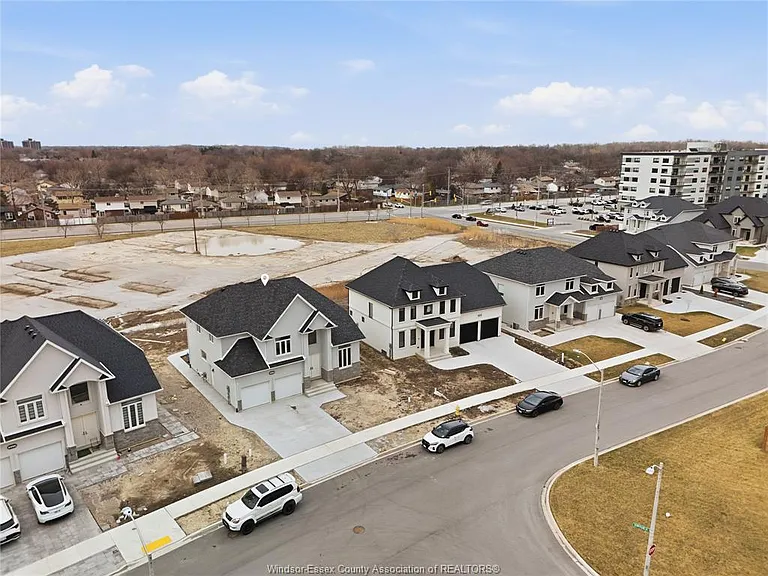 8564 Pronovost Pl #MAIN — Photo 3