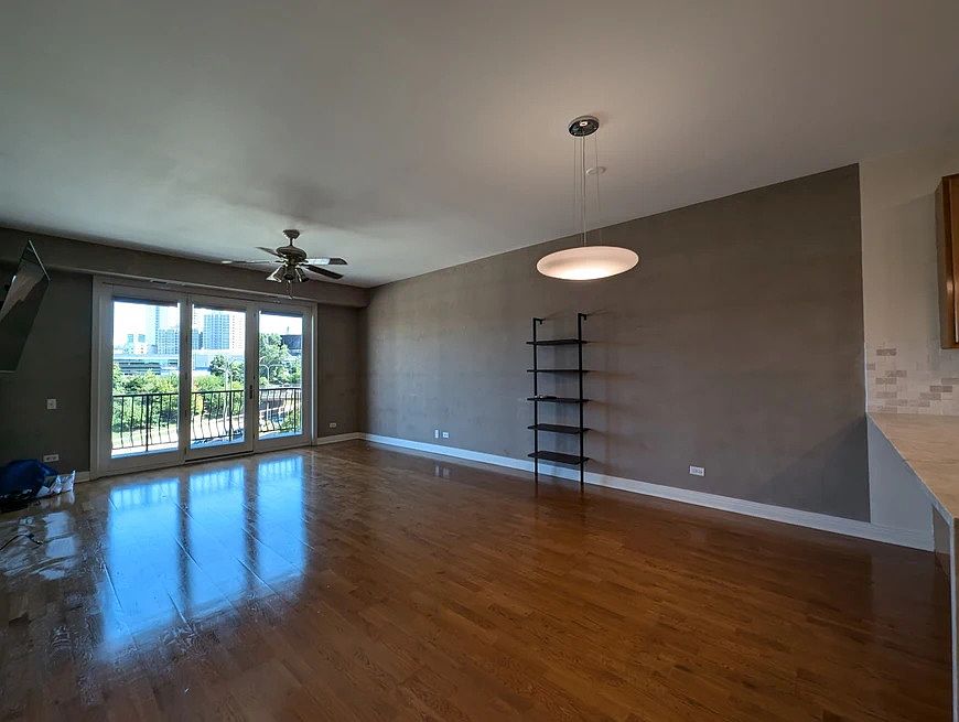 1st image of 529 N Milwaukee Ave #544-301