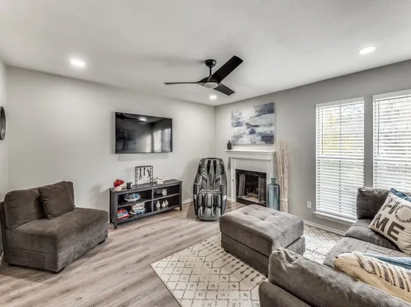 5881 Preston View Blvd APT 204, Dallas, TX 75240