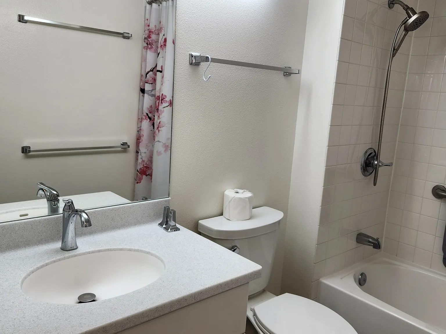 801 South Street #2221 - (Kim) - 1 — Photo 3