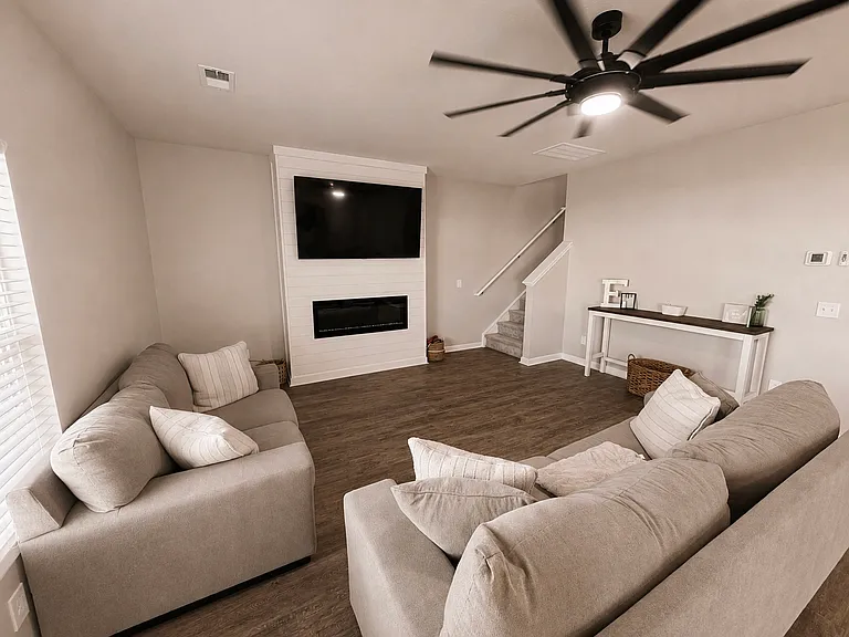 183 Black Diamond Ln — Photo 6