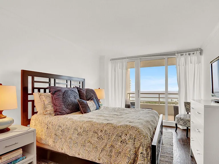 4201 N Ocean Blvd #C1405 — Photo 30