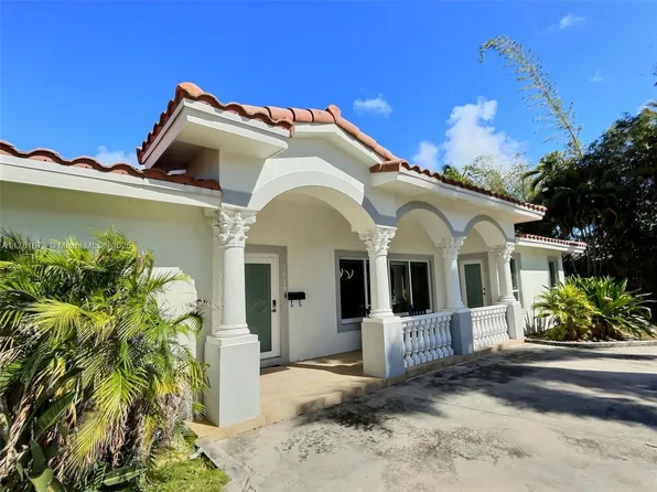 1039 Lincoln St, Hollywood, FL 33019