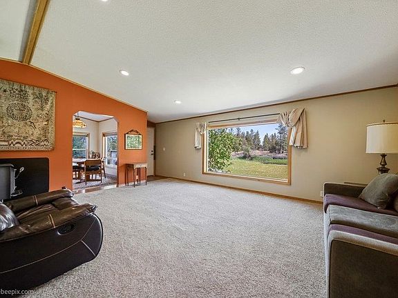 5th image of 21517 W Cameron Rd