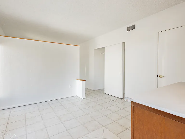 3969 Manford Cir — Photo 43