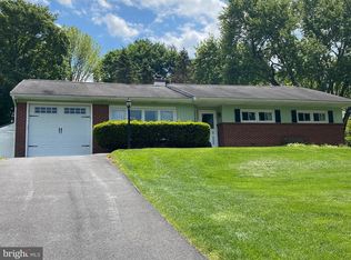 1542 Carmac Rd, West Chester, PA 19382