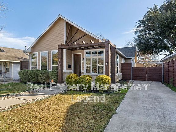2nd image of 1018 S Waverly Dr
