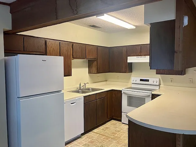 25 Sams Point Rd #3A — Photo 3