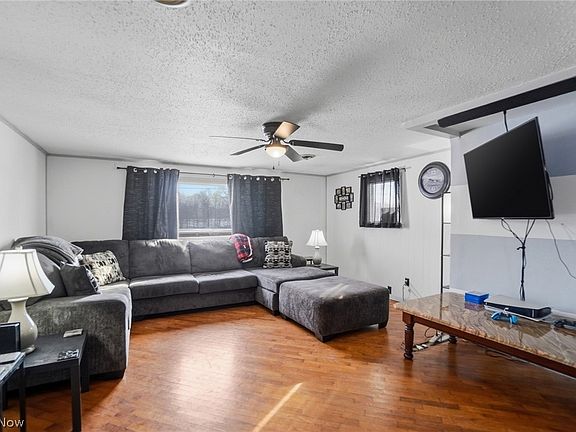 5th image of 8240 Spencerville Rd