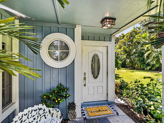 4th image of 121 Ocean Dunes Circle