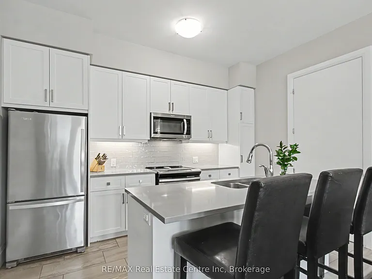 73 Arthur St S #102 — Photo 7