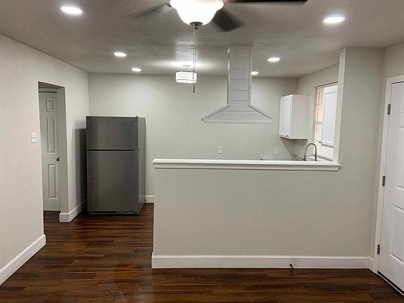 3rd image of 1814 Ceralvo St #5