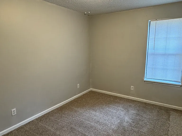 11 Riata Ct — Photo 5