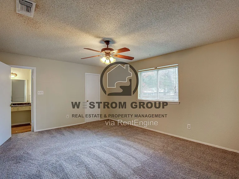 5307 School Hill Cir — Photo 14