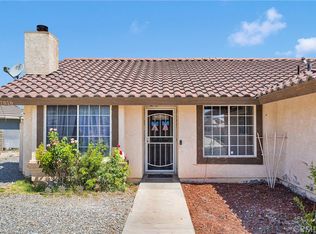 27818 Hummingbird Ln, Helendale, CA 92342