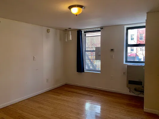 Rented by Living New York | media 9
