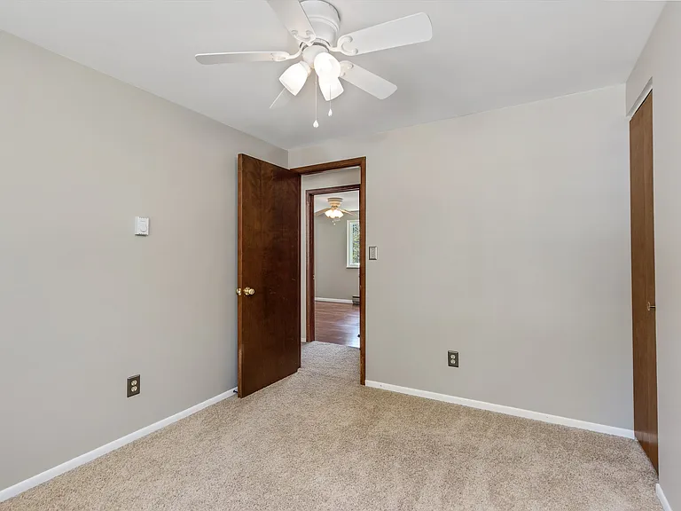 8621 Oakside Ave — Photo 12