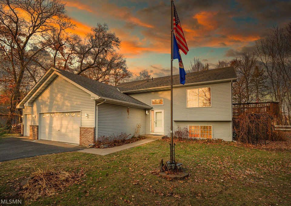 1st image of 478 Briar Ln