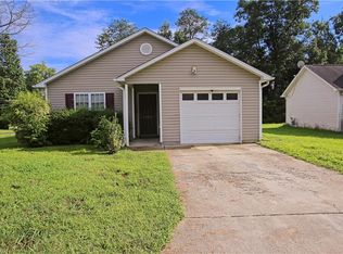 1718 Fern Hill Dr, Greensboro, NC 27405