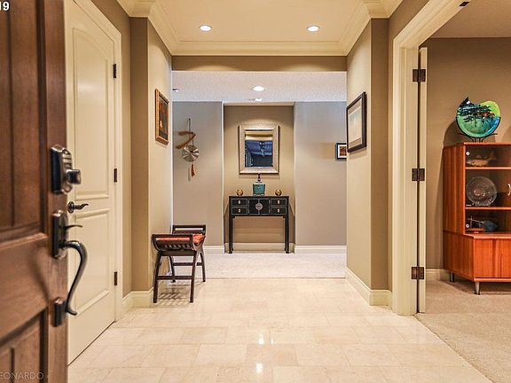 3rd image of 5841 SE Columbia Way #204
