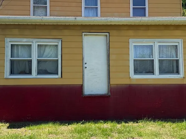 668 Fairview Rd, Glassboro, NJ 08028