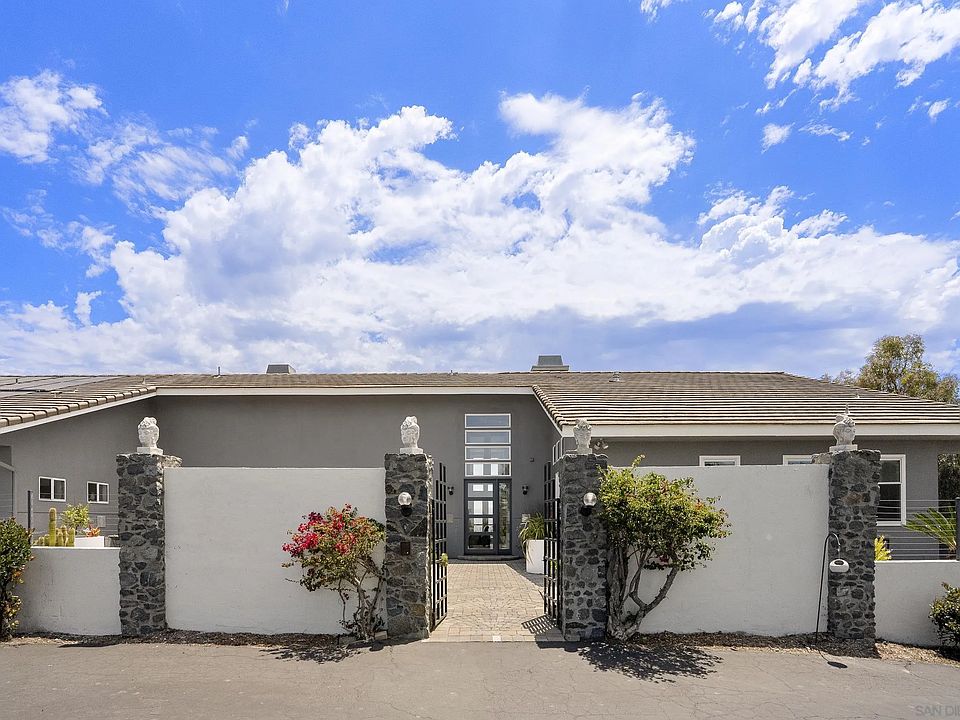 1st image of 28455 Meadow Mesa Ln