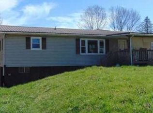 324 Brookside Dr, Canton, NC 28716
