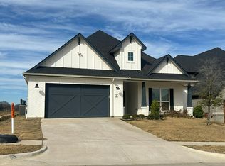 2664 Streamside Dr, Burleson, TX 76028