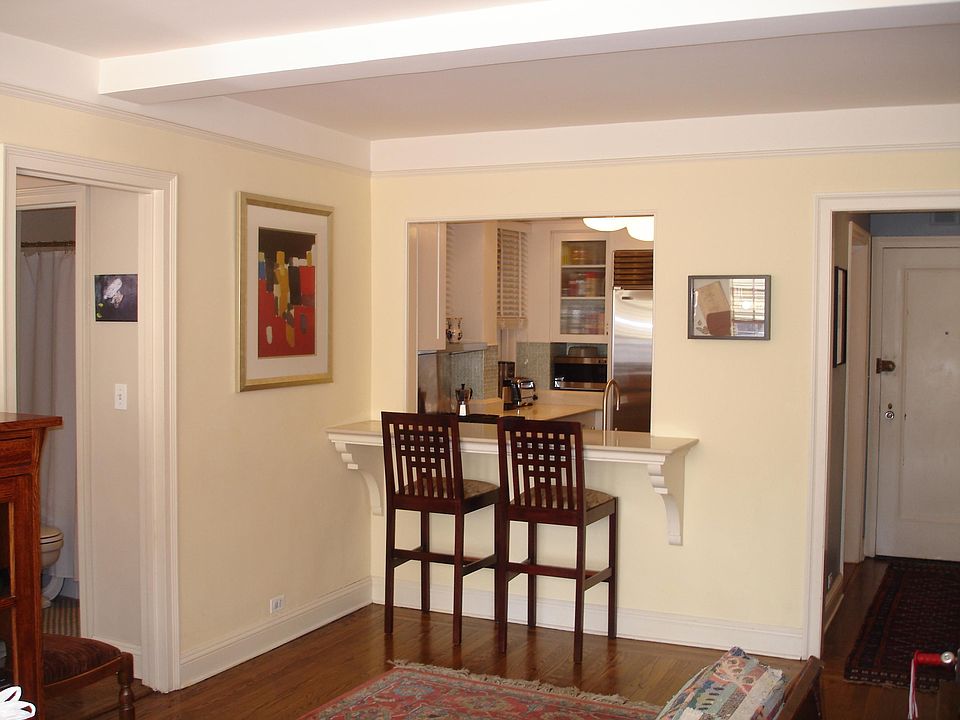 2nd image of 324 E 41st St APT 503C