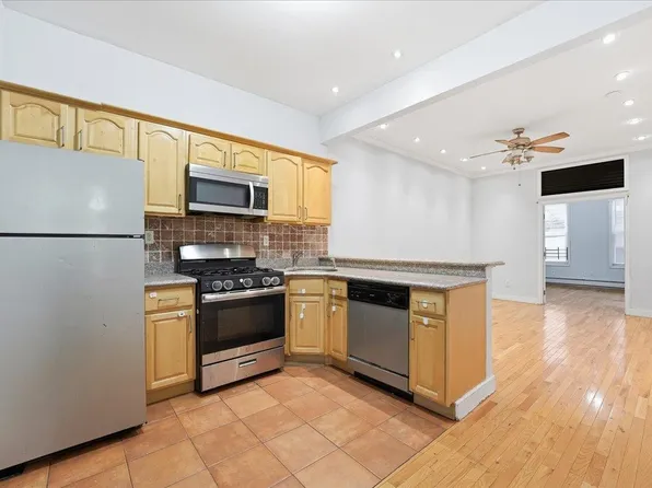 155a Sherman Avenue image 1 of 21