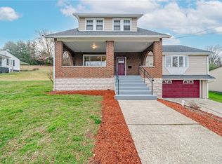 730 Regent St, Houston, PA 15342