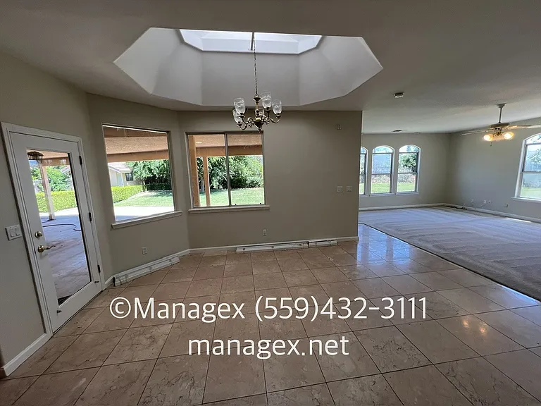 14133 Skyview Rd — Photo 7