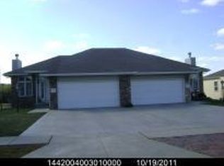 4211 SW Shenandoah Rd, Topeka, KS 66610