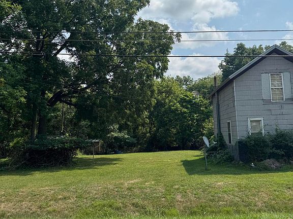 2nd image of 13275 Webster Rd