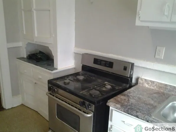 44 Astor St, Newark, NJ 07114