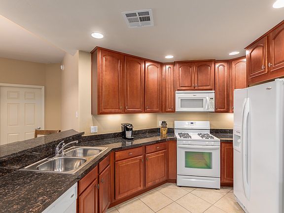 2nd image of 5350 E Deer Valley Dr Unit 4434