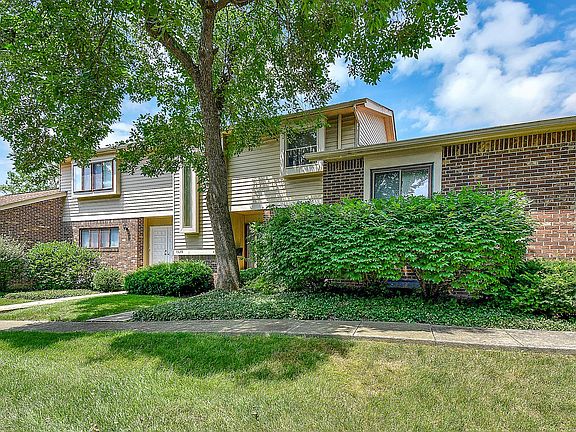2nd image of 1327 Sequoia Dr