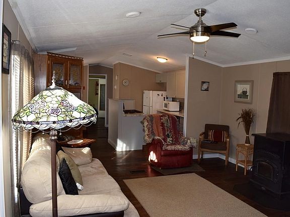 3rd image of 18 Patriot Cir